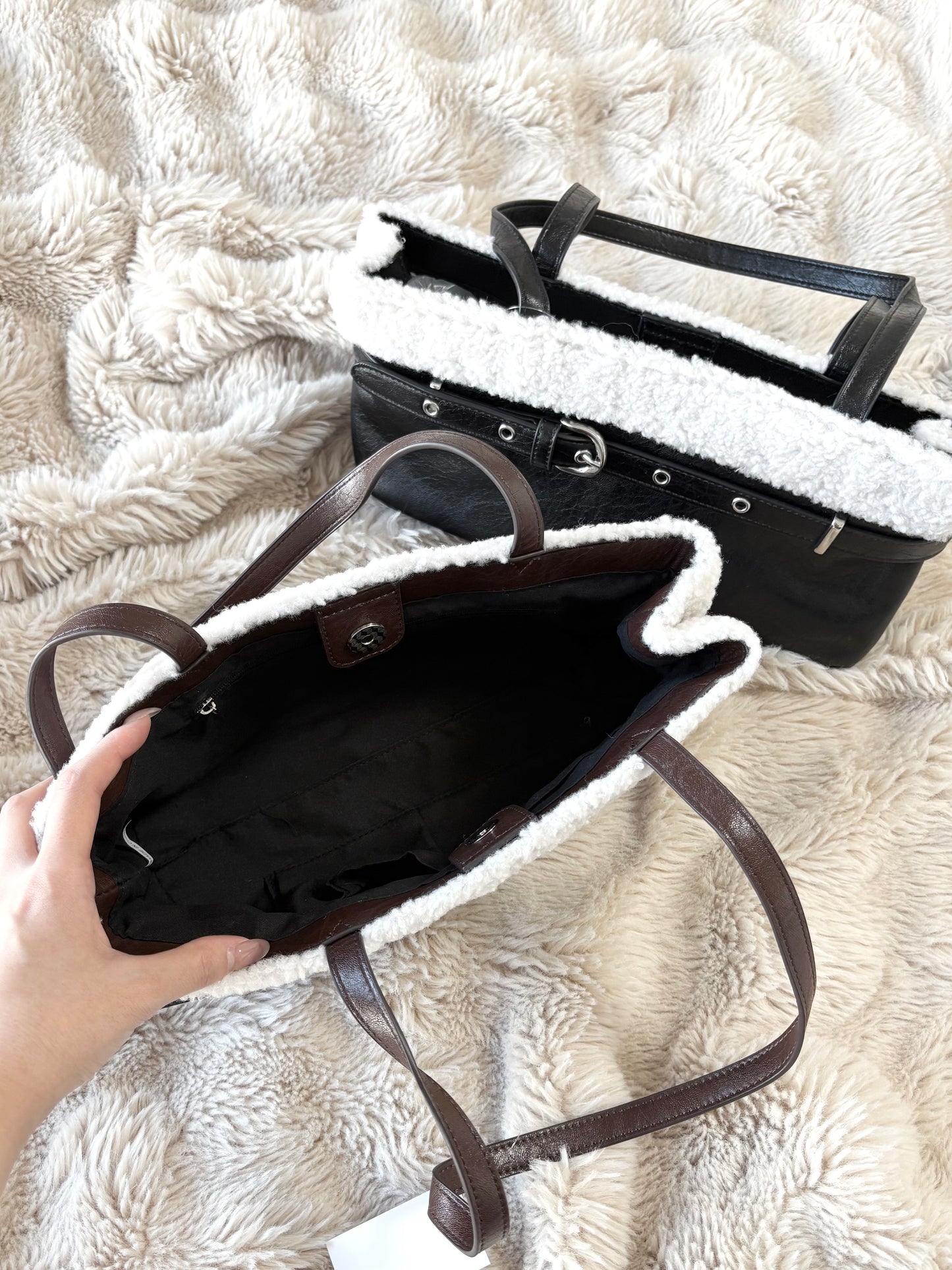 レザーボアハンドバッグ【WH2511001】