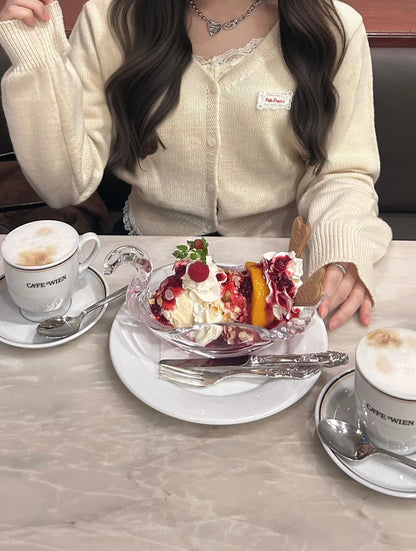 ロゴ刺繍 ガーリークロップカーディガン【KN2508043】